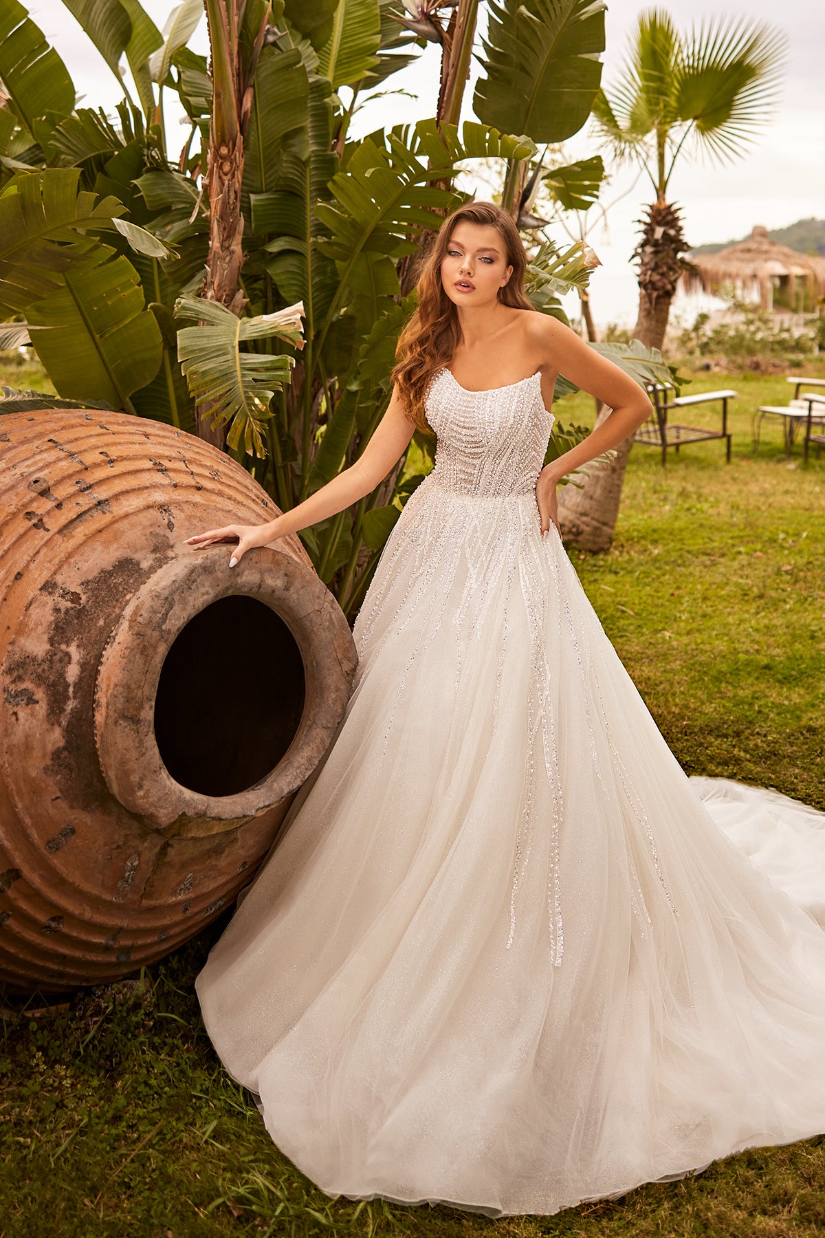 Annabella Helen Gelinlik – Dantelin Yumuşak Dokunuşu ve İnce İşleme Detaylarıyla Sade Lüksün Tanımı