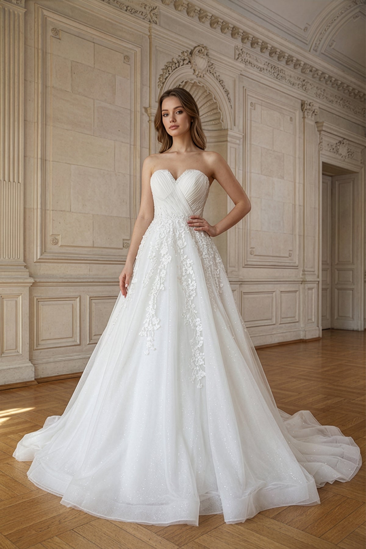 Annabella Helen Gelinlik – Klasikten Ayrılan Özgün Yaka Tasarımıyla Farklılık Arayanlar İçin Modern ve Zarif Siluet