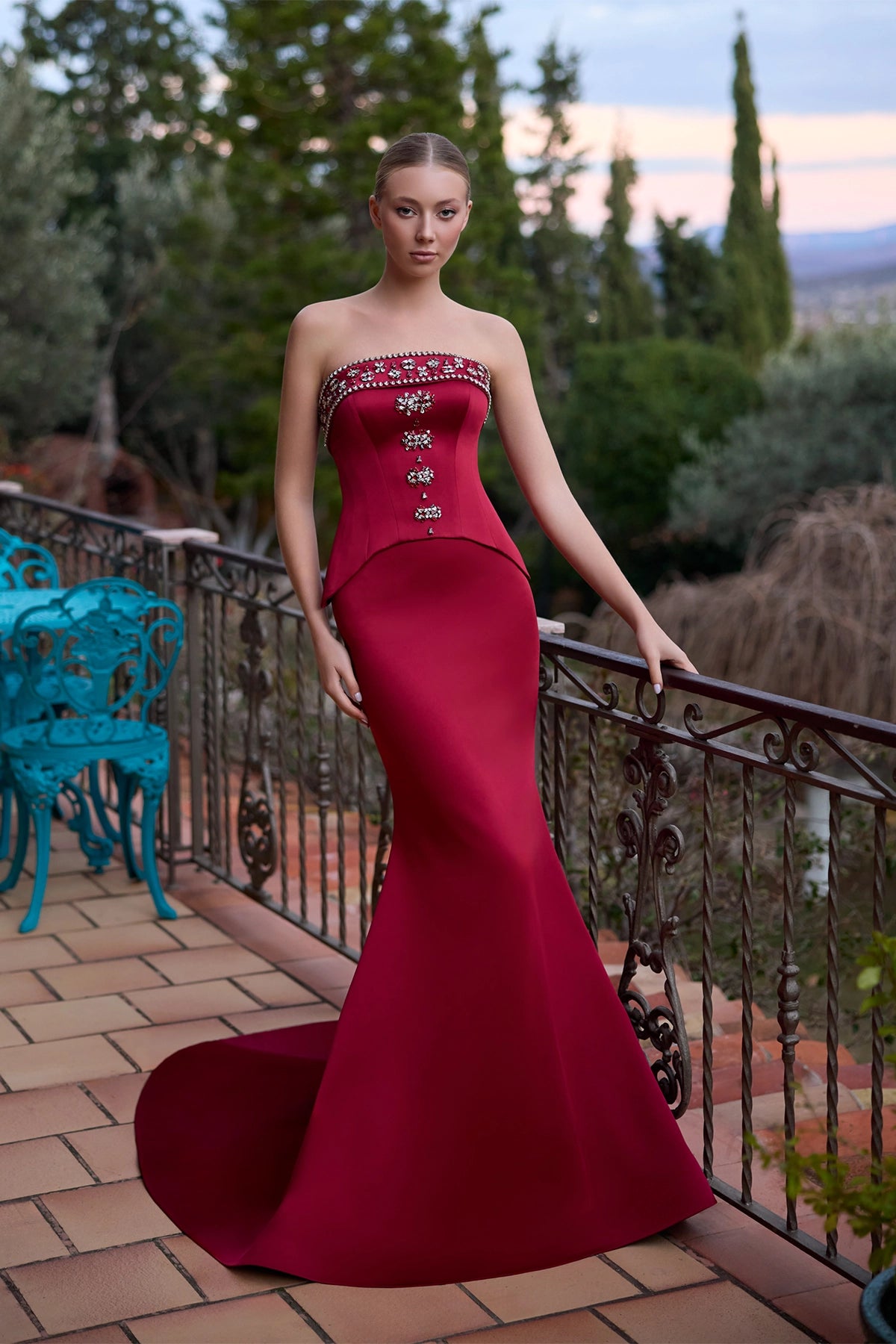 Burgundy Strapless Crystal Embellished Garni Peplum Detail Mermaid Evening Dress L/40