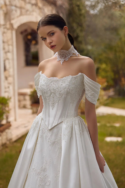 Off-Shoulder Sweetheart Korset Üst Dantel İşlemeli Saten Prenses Gelinlik