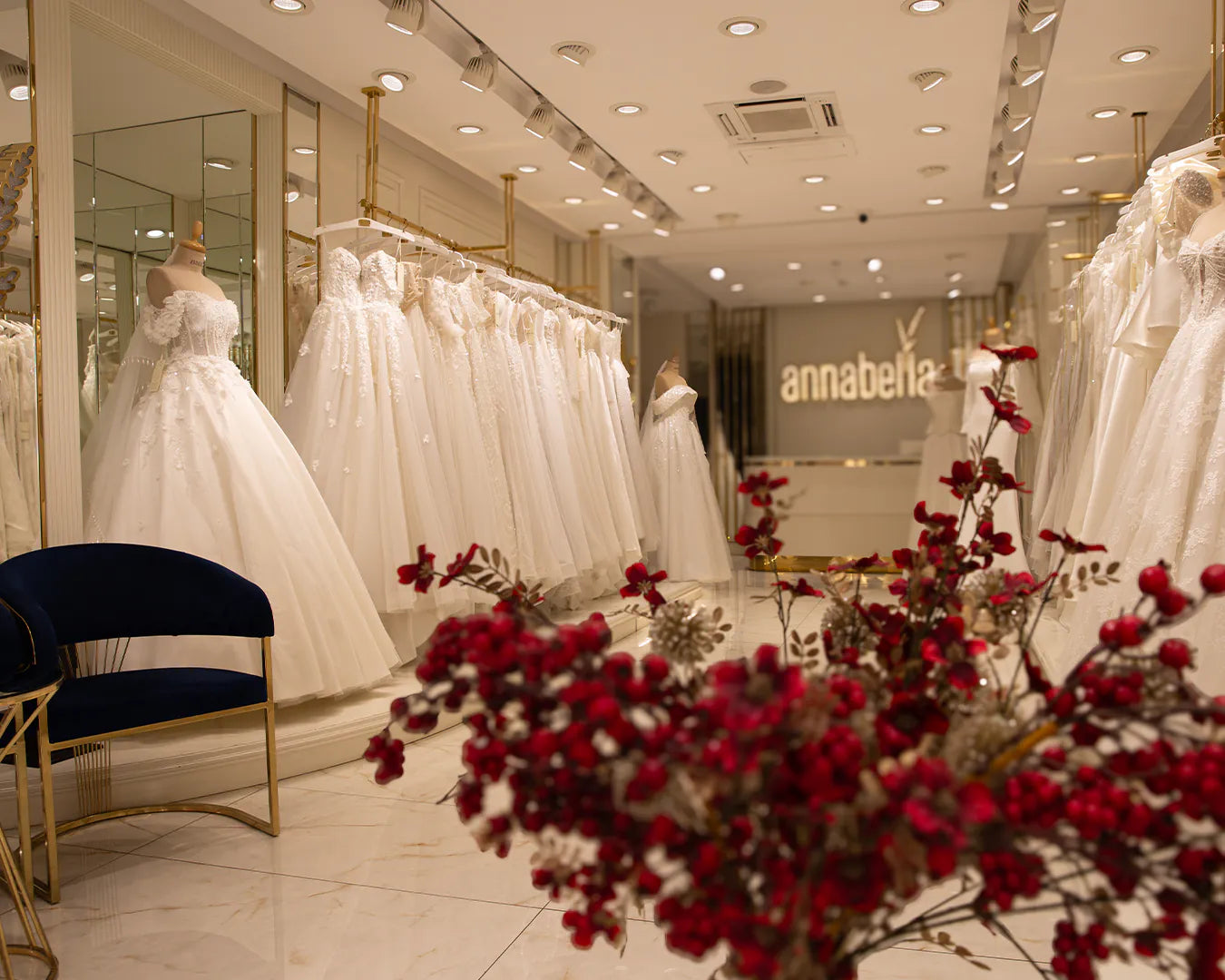 Annabella Bridal İzmir showroom adresine davet ediyoruz.