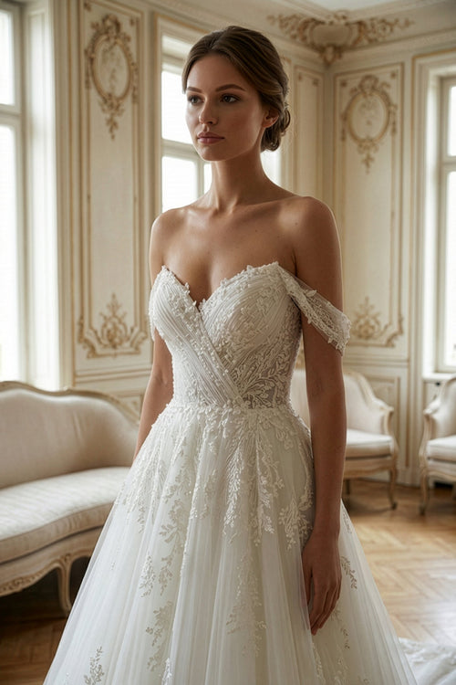 Annabella Helen Gelinlik – 3 Boyutlu Yaprak Detaylı Sofistike ve Duru Tasarım - Annabella Bridal – Modern ve Zamansız Gelinlik Tasarımları - Annabella