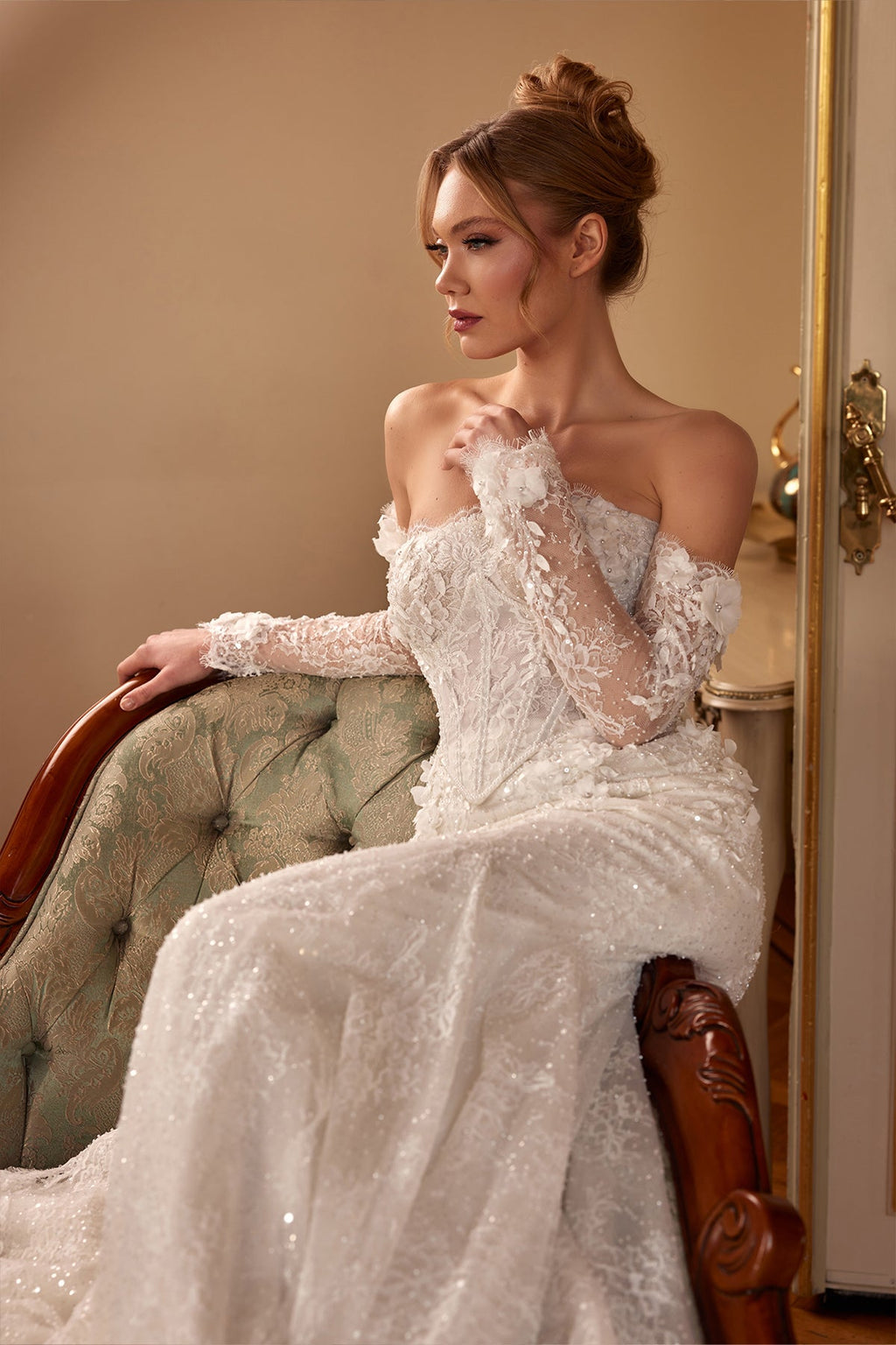 Kalp Yaka 3D Floral Fransız Dantel Çıkarılabilir Kollu Drape Detaylı Balık Gelinlik | Annabella Bridal - Annabella Bridal – Modern ve Zamansız Gelinlik Tasarımları - Annabella