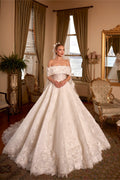 Kayık Yaka 3D Floral Aplikeli İnci İşlemeli Balenli Korse Prenses Gelinlik | Annabella Bridal - Annabella Bridal – Modern ve Zamansız Gelinlik Tasarımları - Annabella