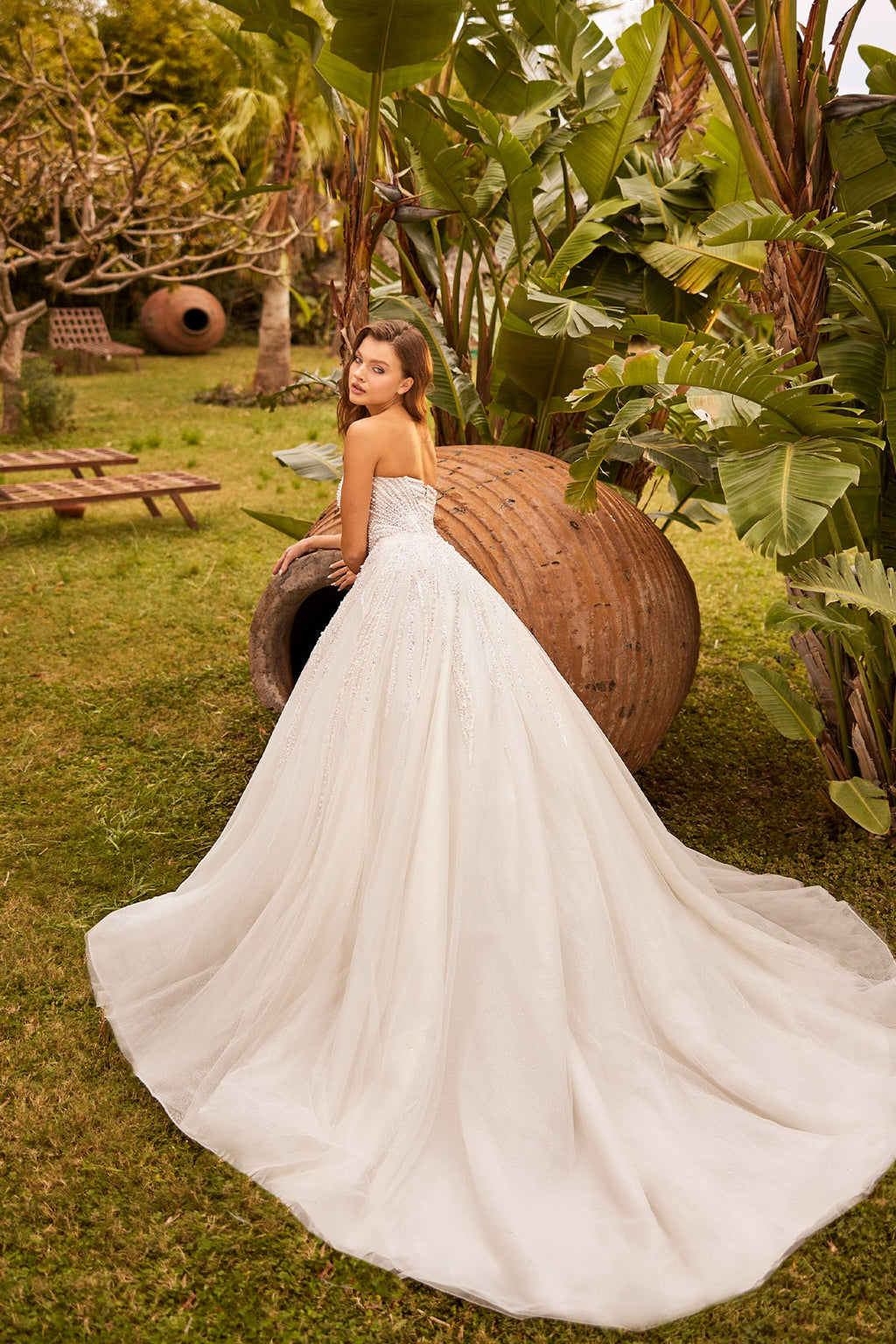 Straplez İnci Kristal İşlemeli Simli Tül Prenses Gelinlik | Annabella Bridal - Annabella Bridal – Modern ve Zamansız Gelinlik Tasarımları - Annabella